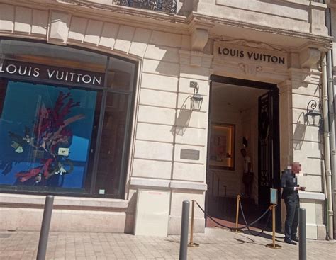 louis vuitton marseille par son propriétaire|louis vuitton marseille france.